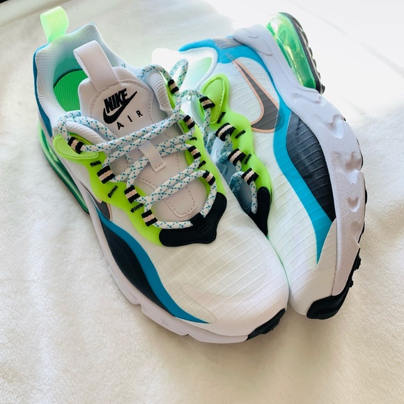 Nike Air Max 270 React SE - Picture 5 of 8